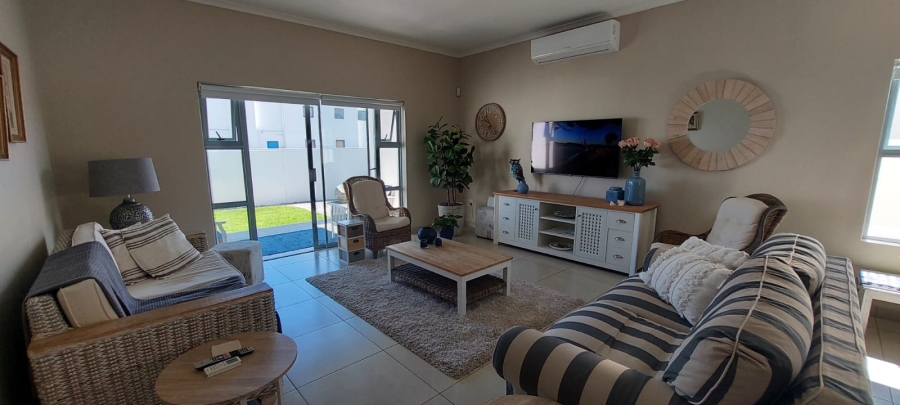 3 Bedroom Property for Sale in Blue Lagoon Western Cape